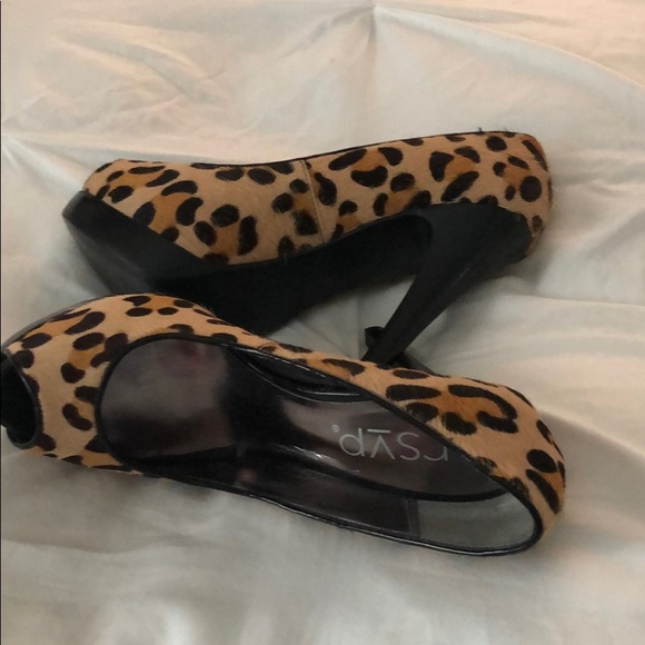 Shoe - Picture 6 of 6